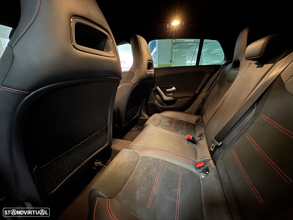 Mercedes-Benz CLA 220 d Shooting Brake AMG Line Aut. - 11