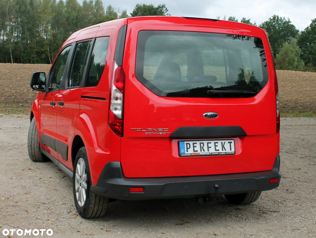 Ford Tourneo Connect - 14