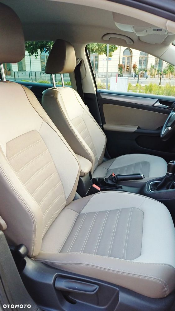 Volkswagen Jetta 1.4 TSI Highline - 24
