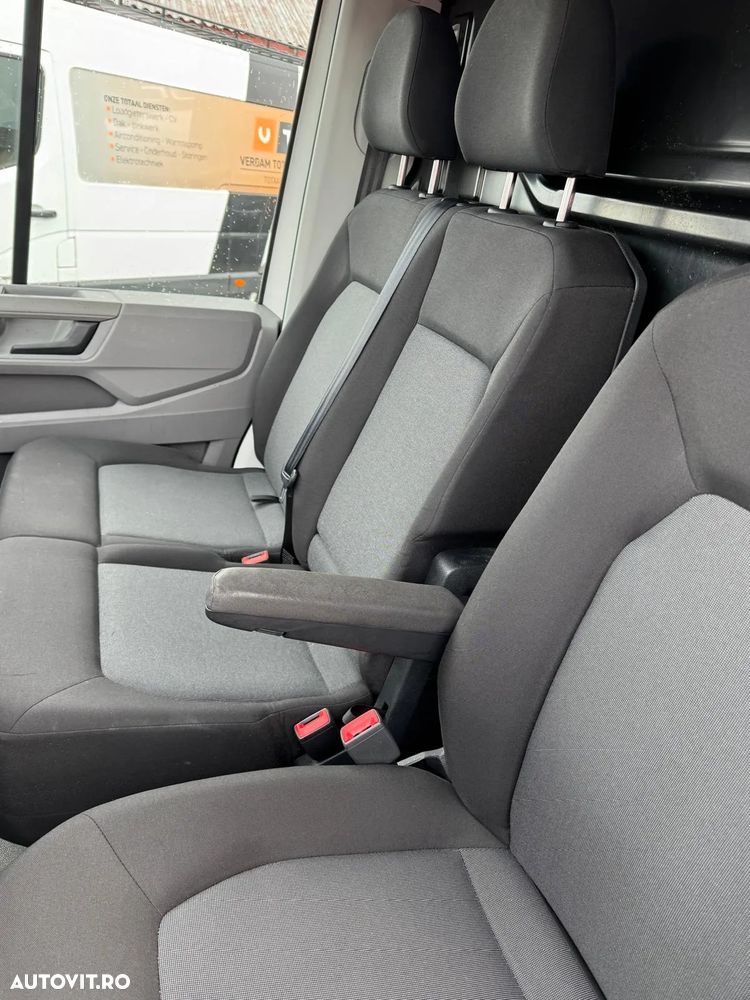 Volkswagen CRAFTER - 13