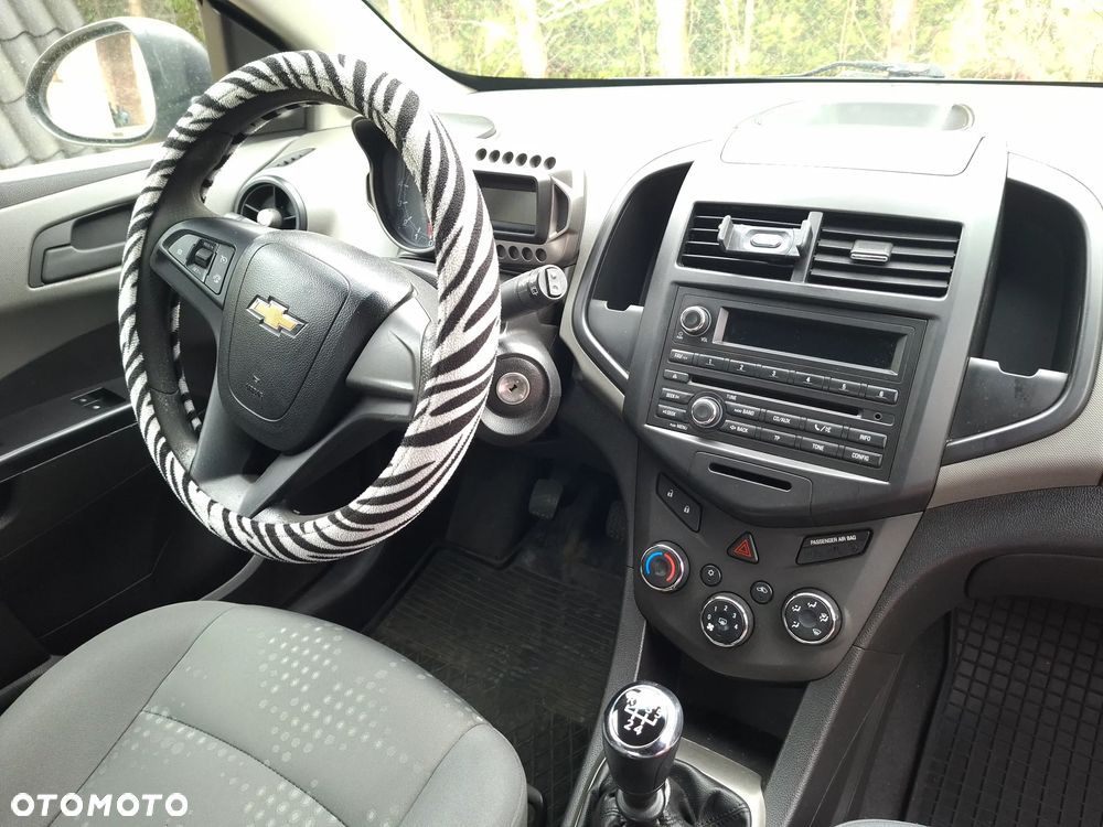 Chevrolet Aveo 1.2 LT+ - 8