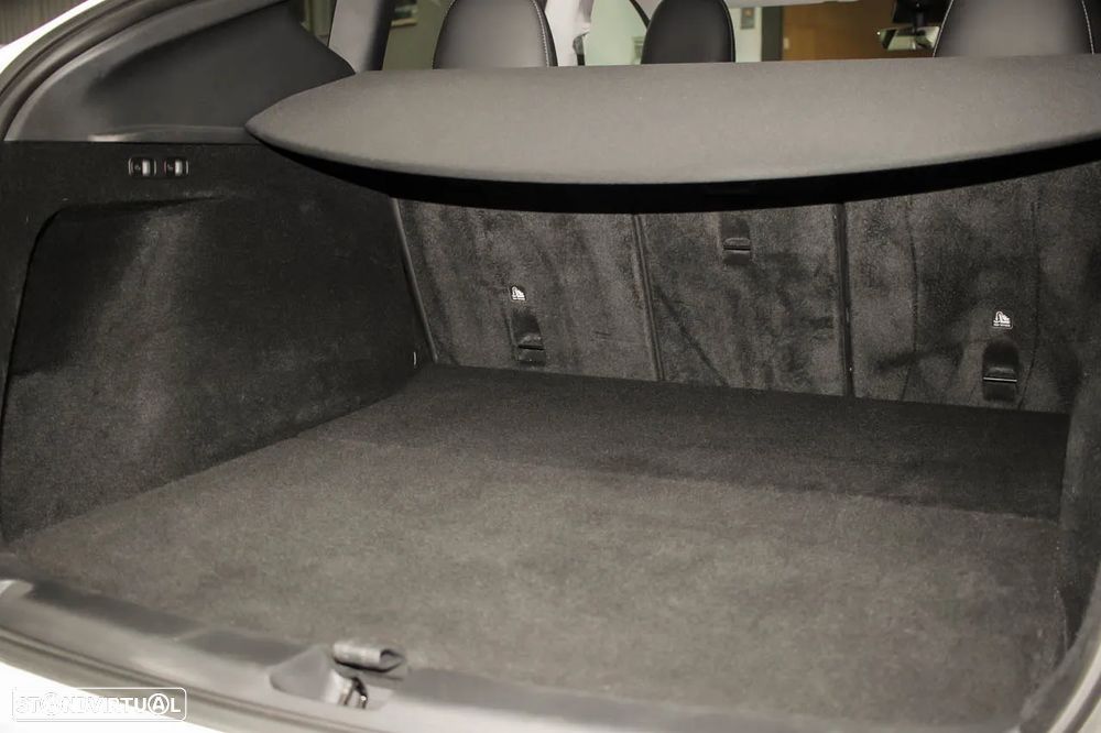 Tesla Model Y Long Range Tração Integral - 8