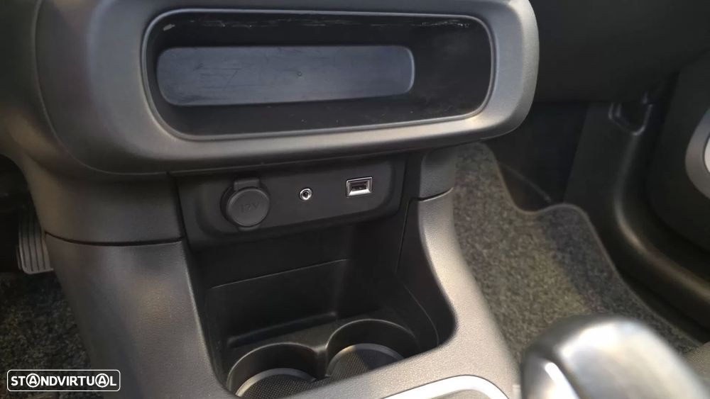 Citroën C3 1.2 PureTech Shine - 41