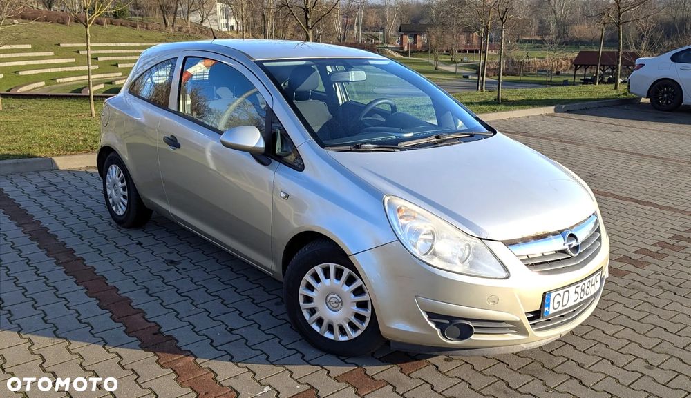 Opel Corsa 1.2 16V Essentia - 1