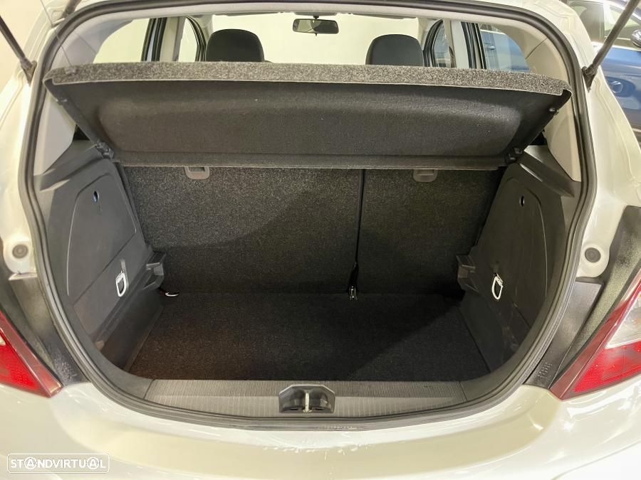 Opel Corsa 1.2 Go! FlexFuel - 22