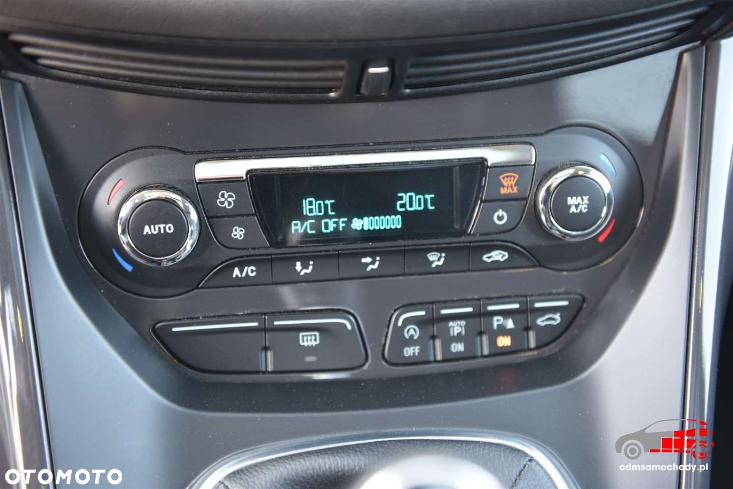 Ford Kuga - 26
