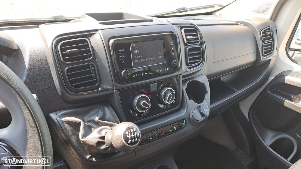 Fiat Ducato Maxi 35 2.2 180cv PLATAFORMA ELEV. - 16