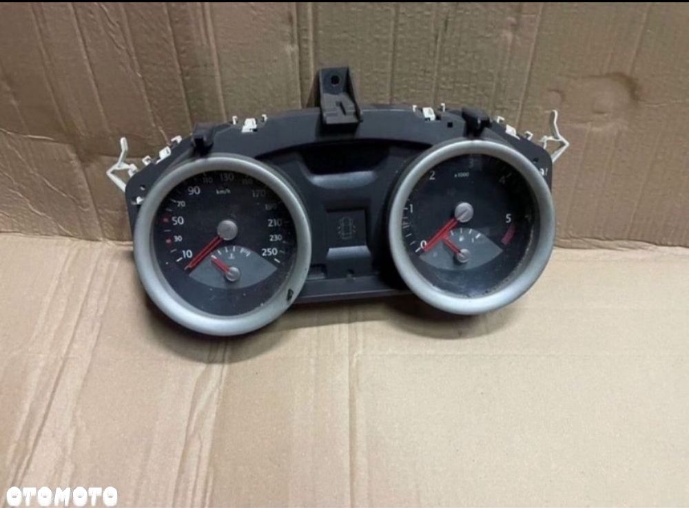 Licznik zegary 1.9 dci Renault megane 2 II