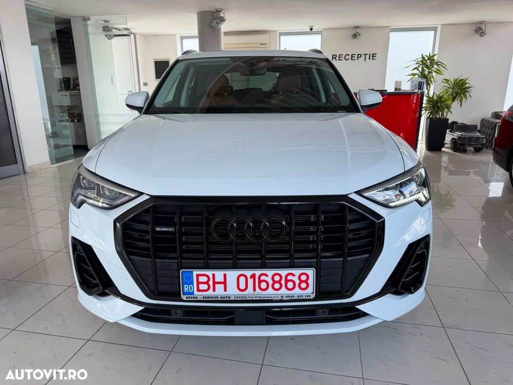 Audi Q3 - 1