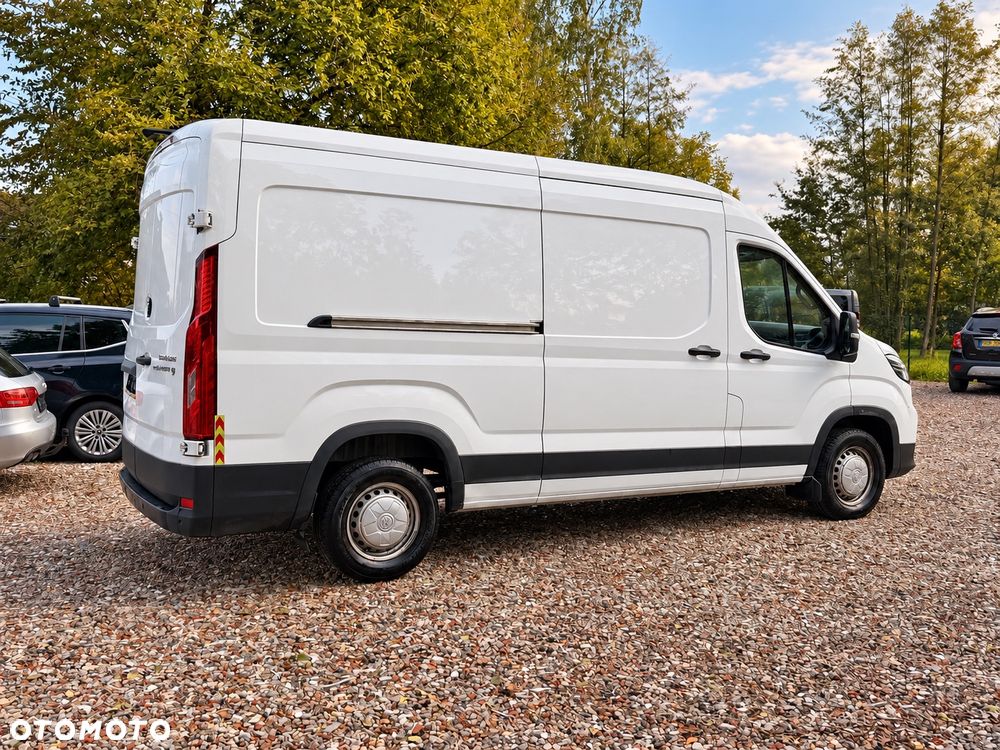 Maxus DELIVER 9 - 3