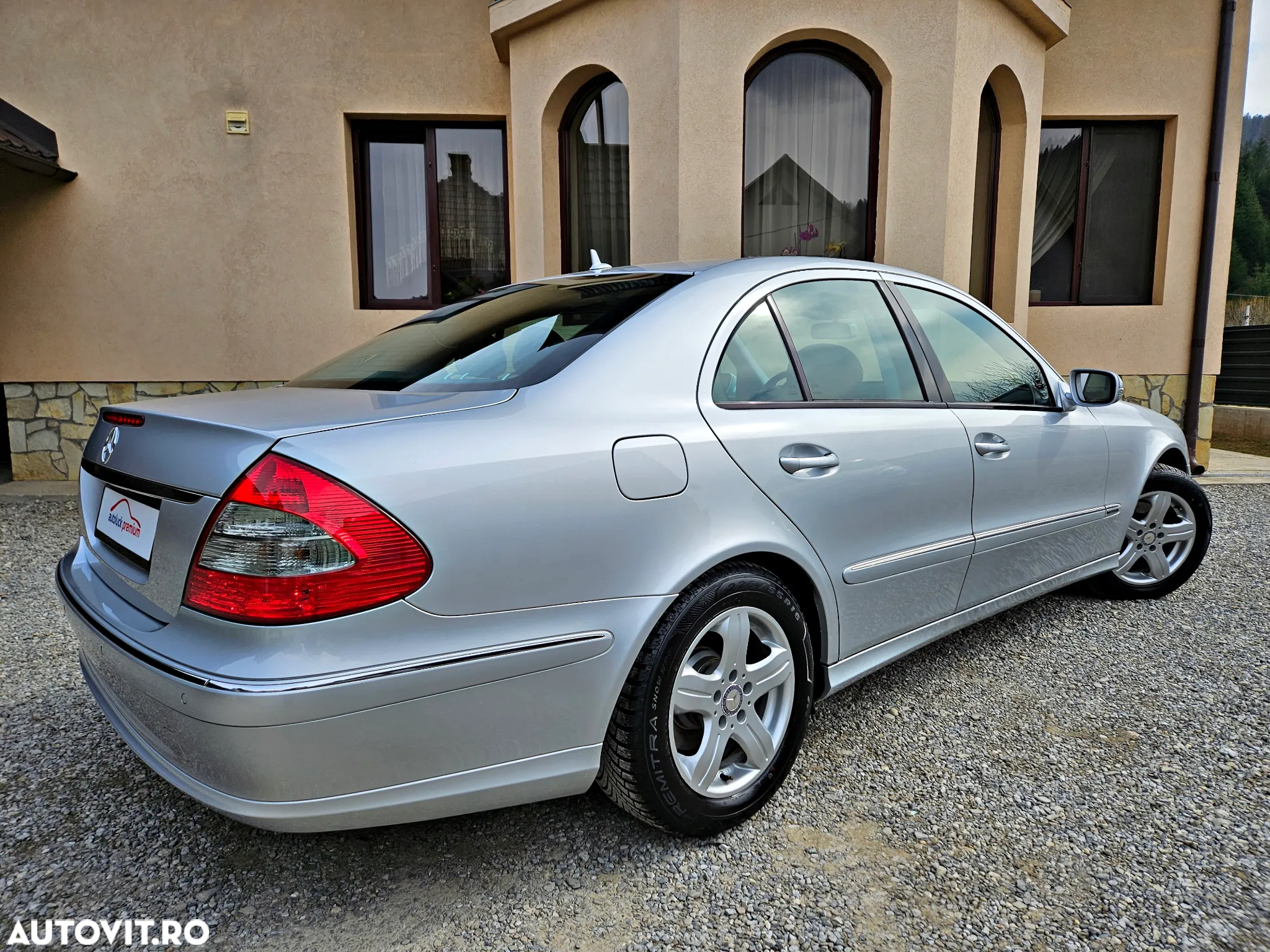 Mercedes-Benz E 220 T CDI Automatik Elegance - 3