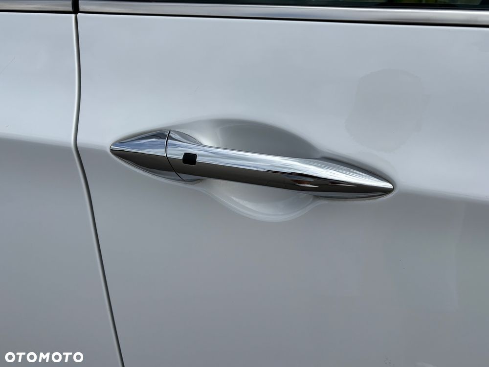 Hyundai i30 blue Kombi 1.6 GDi Style - 19