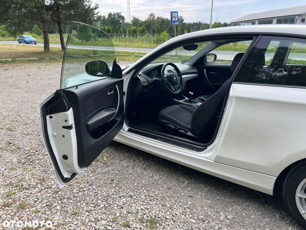 BMW Seria 1 116i - 6