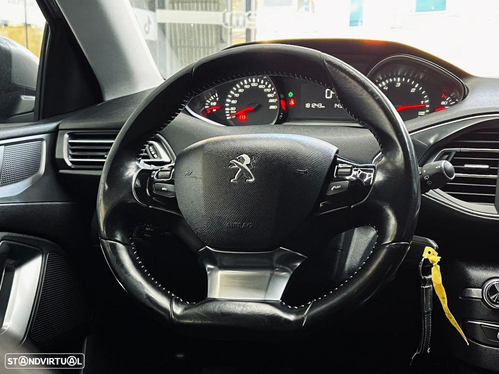Peugeot 308 1.6 BlueHDi Style - 12