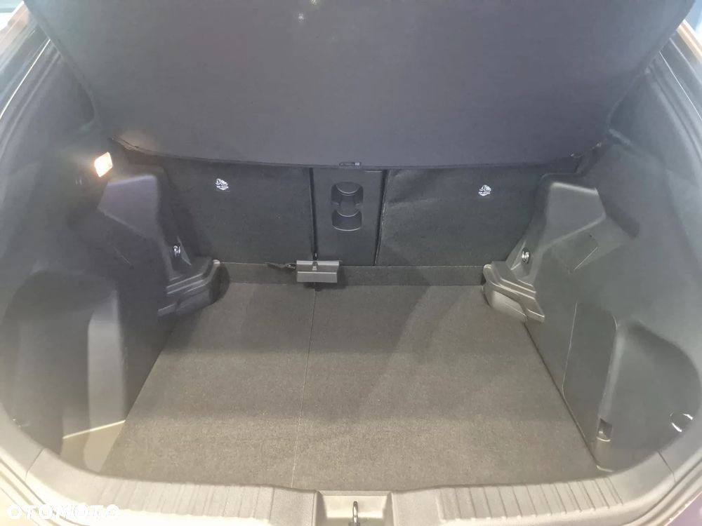 Toyota Yaris Cross Hybrid 1.5 Executive - 15