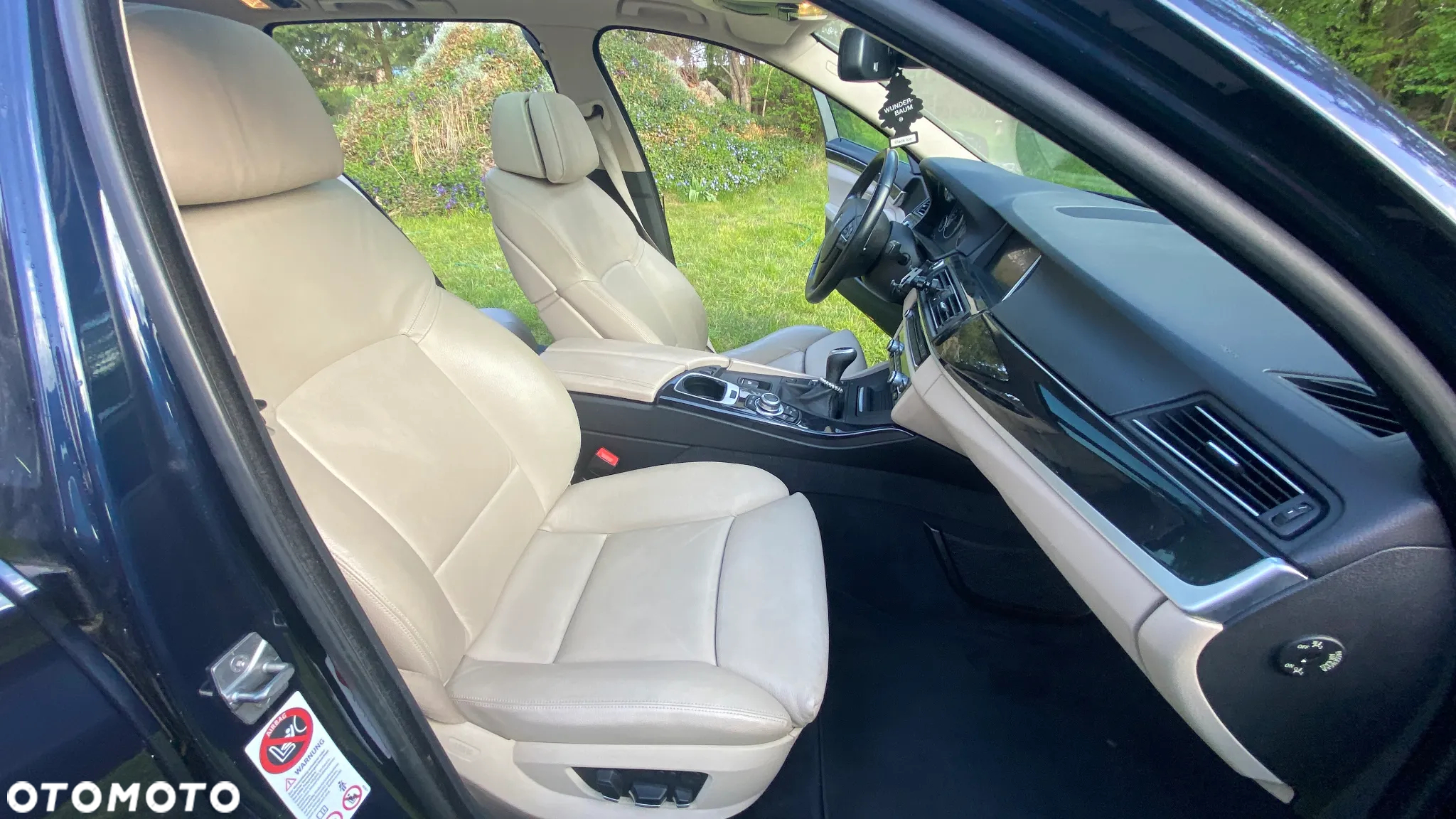 BMW Seria 5 520d - 12