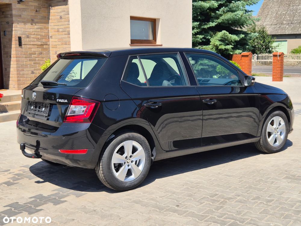 Skoda Fabia 1.0 TSI DSG Style - 3