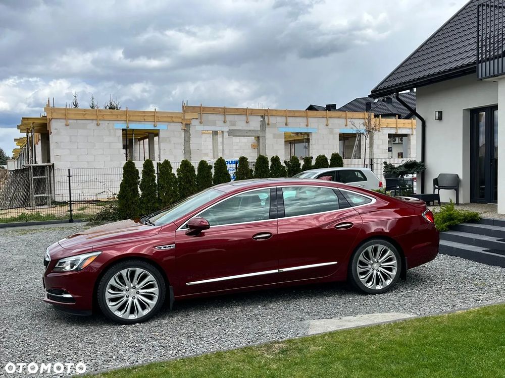 Buick Lacrosse - 5