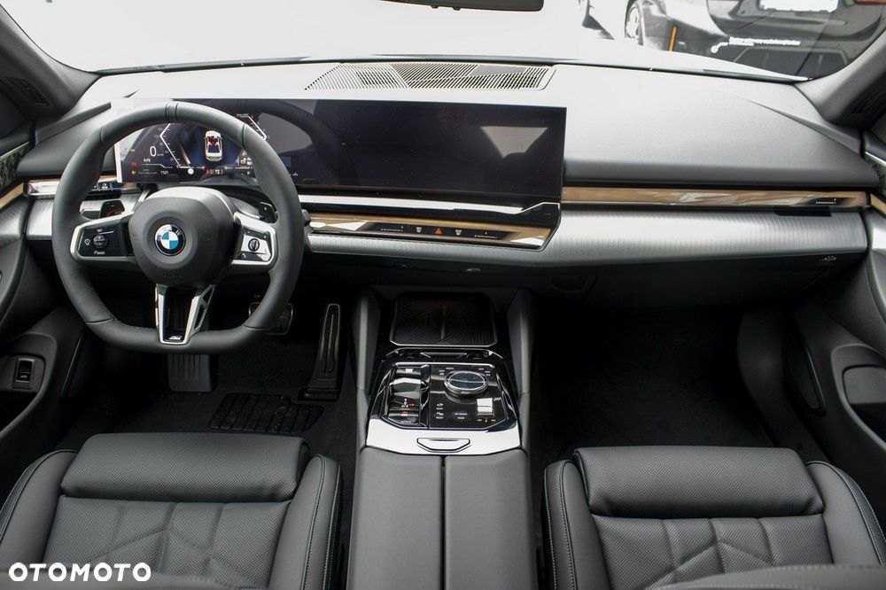 BMW Seria 5 - 17