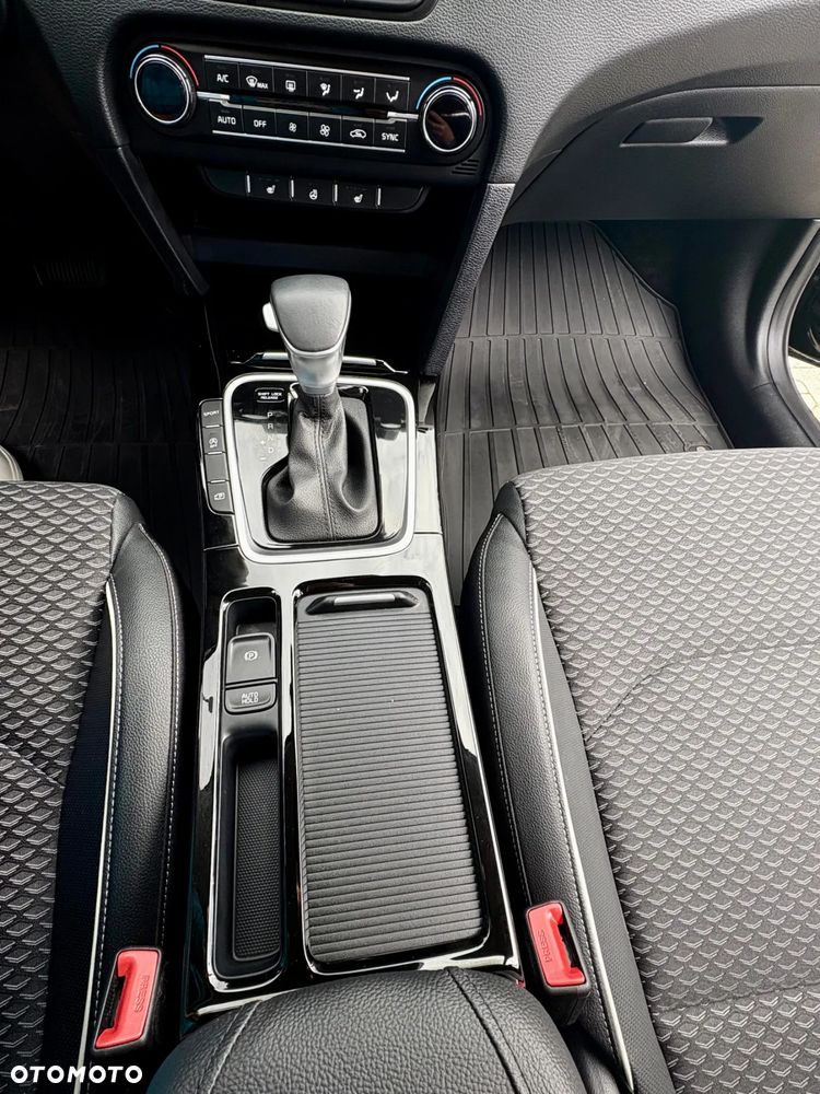 Kia XCeed 1.5 T-GDI L DCT - 25