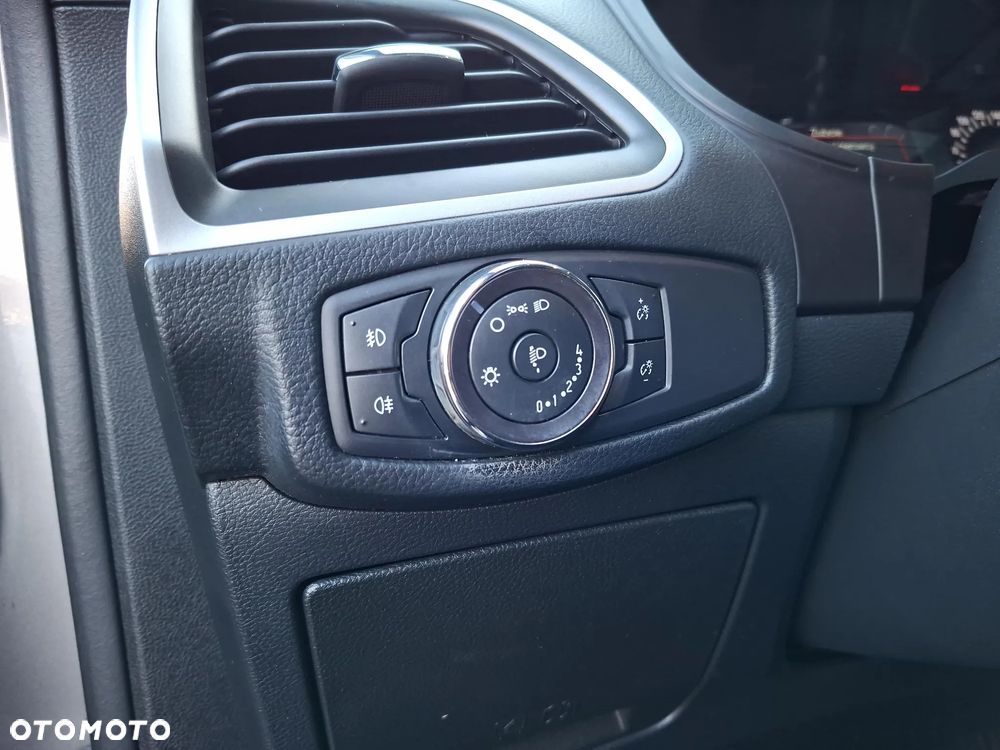 Ford S-Max 1.5 EcoBoost Trend - 16