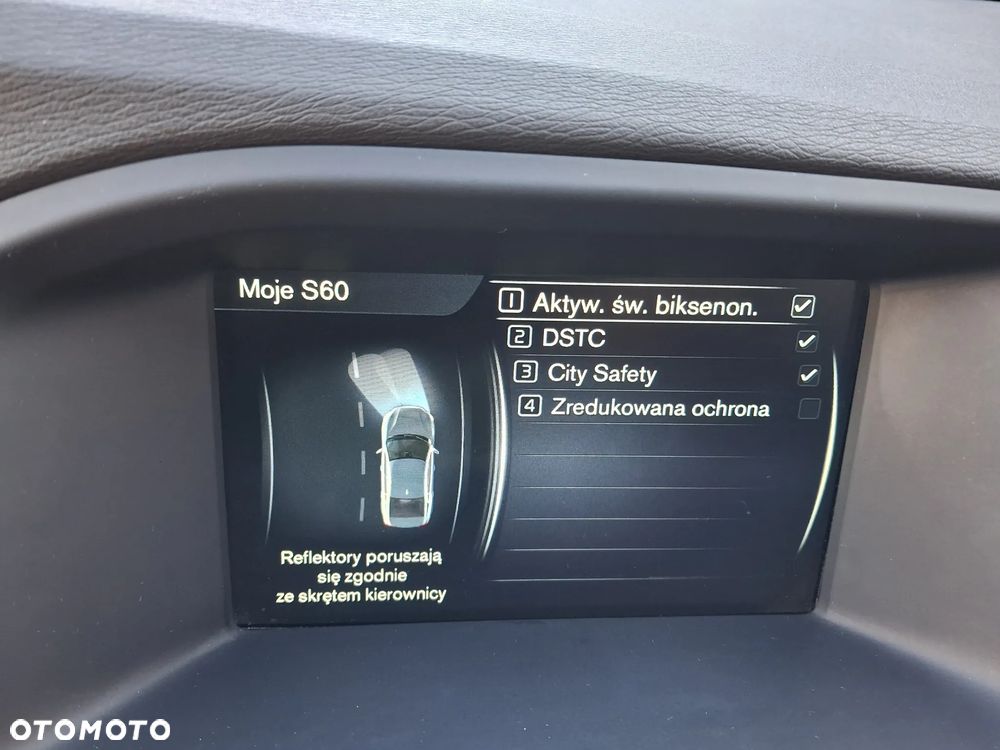 Volvo S60 - 4