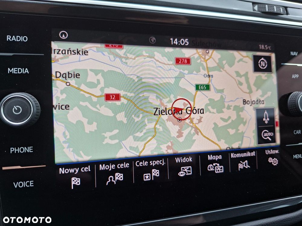 Volkswagen Tiguan - 23