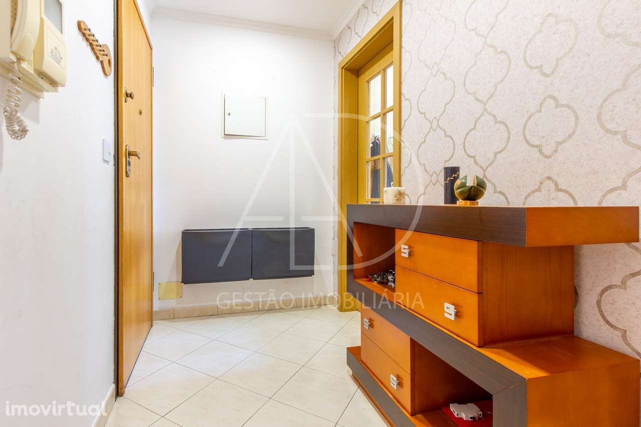 Excelente T2 em Seixal - Grande imagem: 2/24