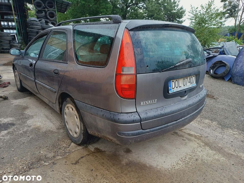 Części Renault Laguna I lift kombi 1.8 16V 1999r. NV603 maska drzwi klapa silnik skrzynia fotele - 3