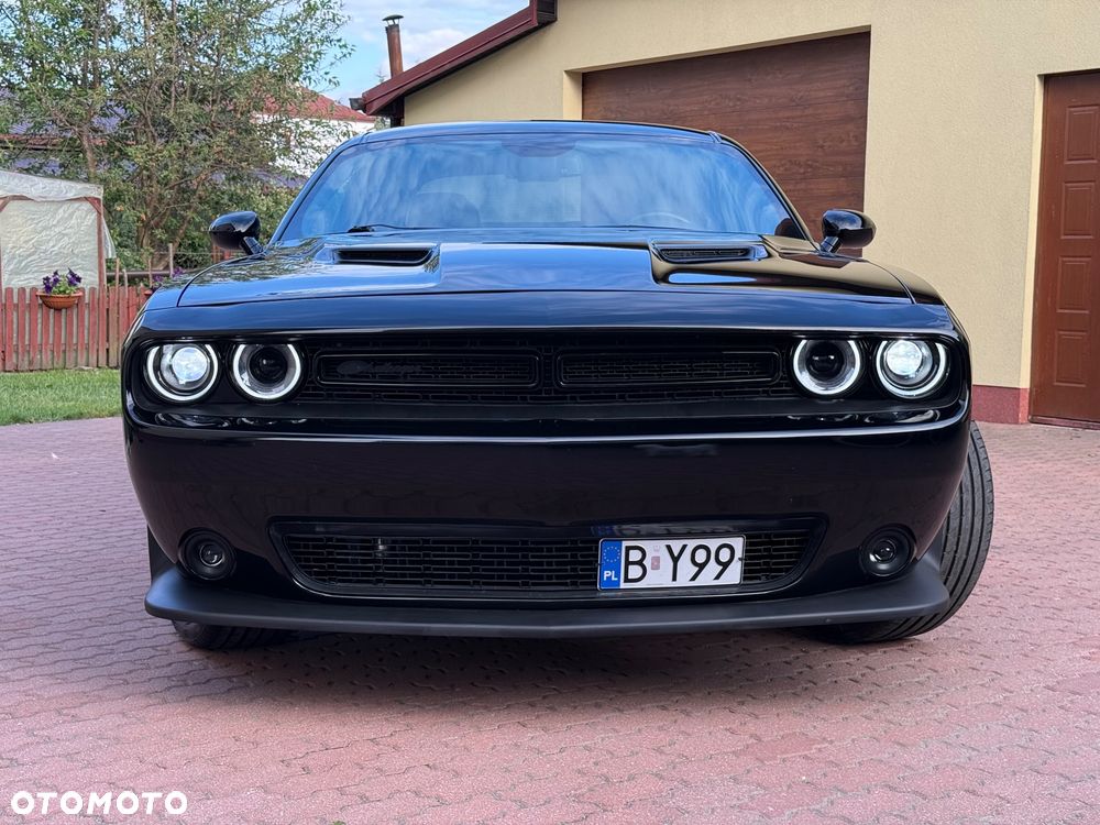 Dodge Challenger 3.6 SXT Plus - 33