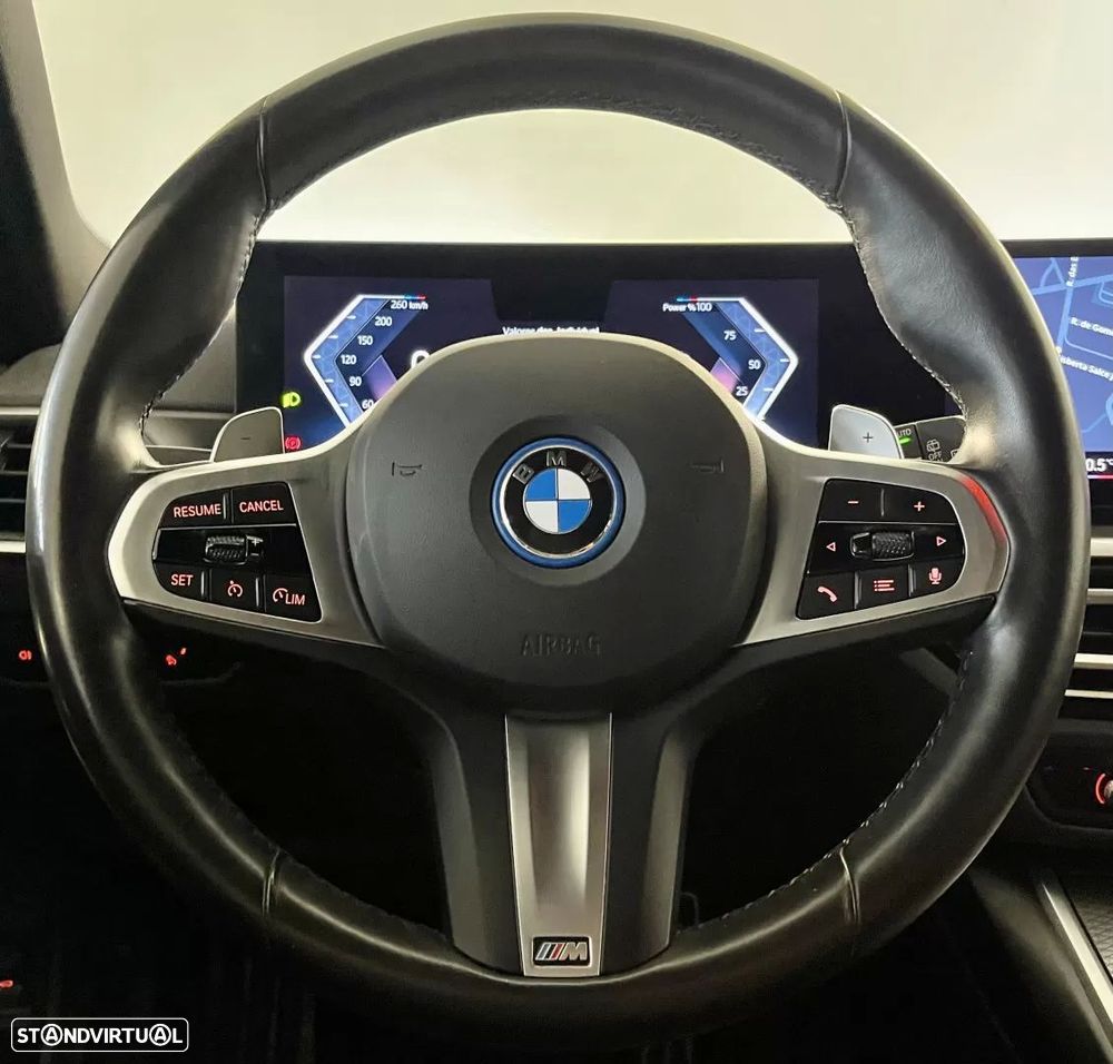 BMW 320 e Pack Desportivo M Auto - 14