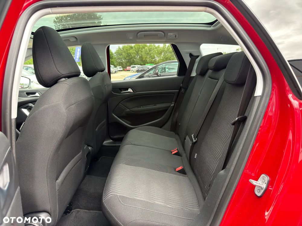 Peugeot 308 1.6 BlueHDi Allure S&S - 29