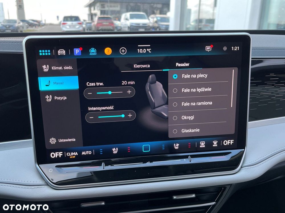 Volkswagen Passat - 11