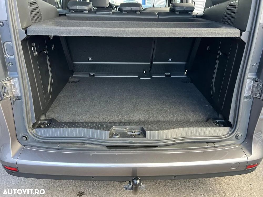 Mercedes-Benz T Clasa 180 7G-DCT PROGRESSIVE - 18