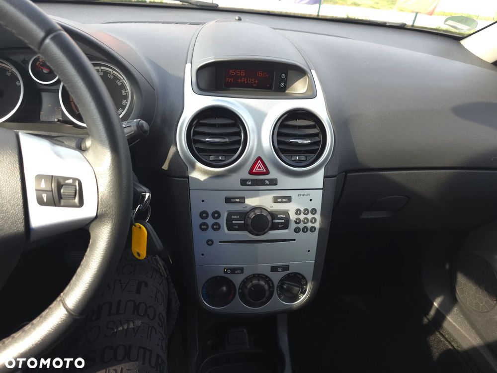 Opel Corsa 1.4 16V Edition - 23