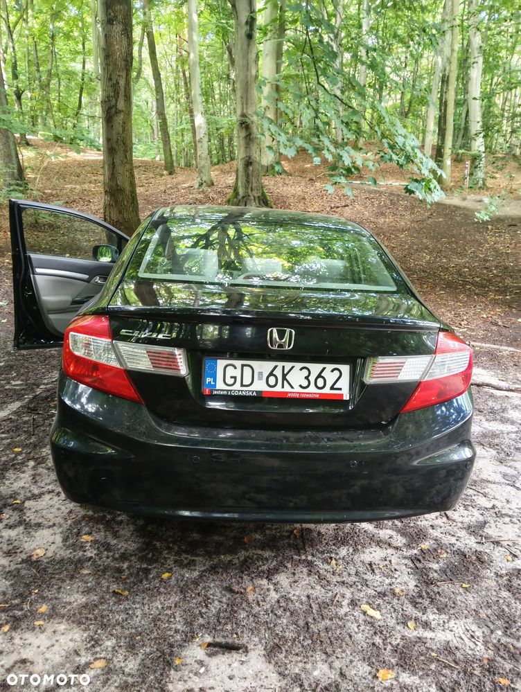 Honda Civic 1.8 Executive - 3