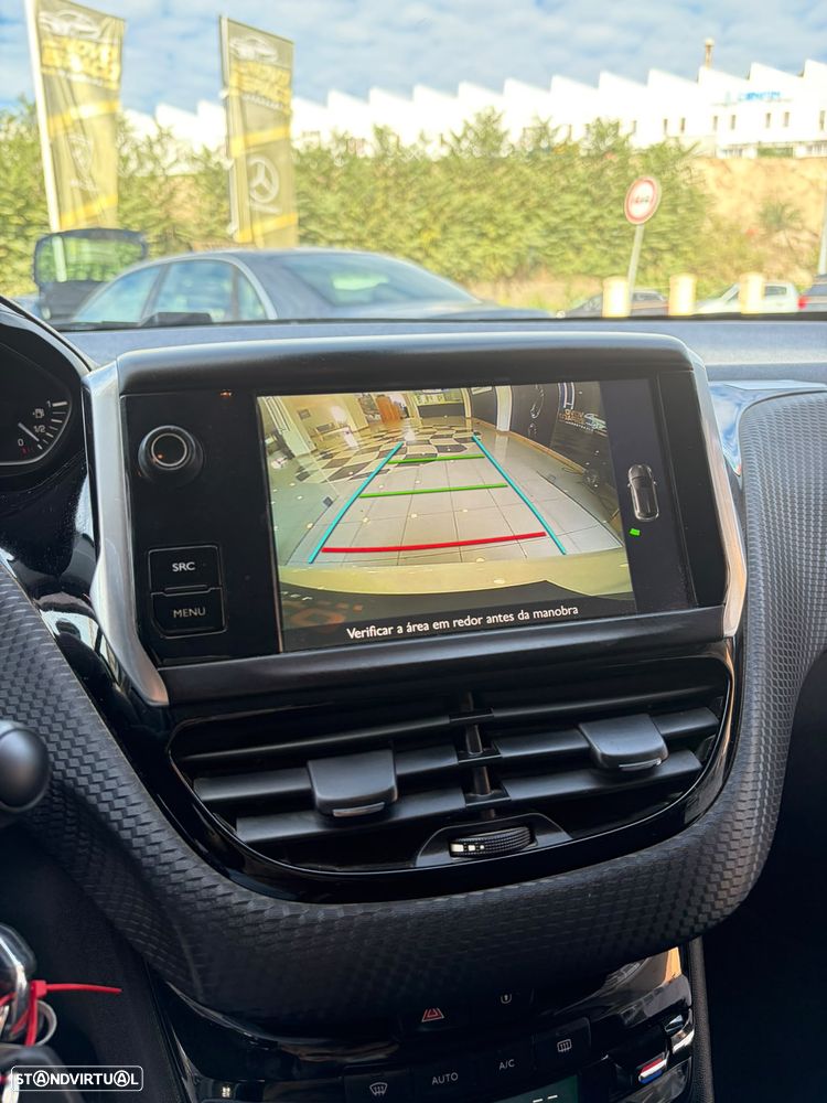 Peugeot 208 1.6 BlueHDi Allure - 24
