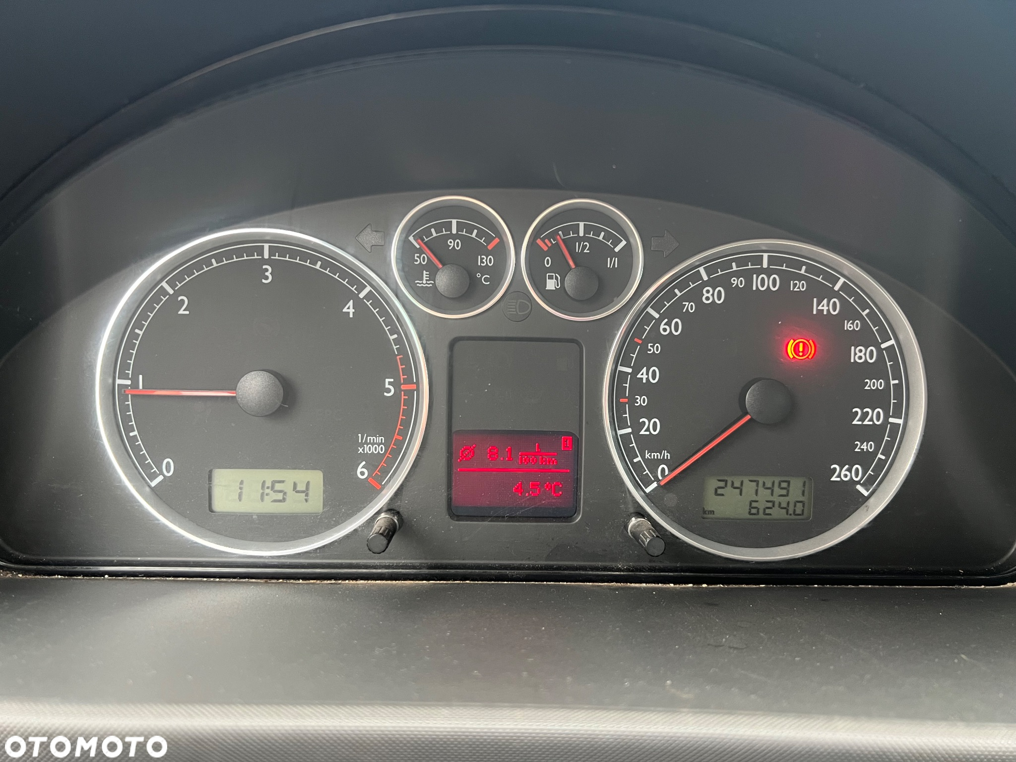Volkswagen Sharan 2.0 TDI Comfortline - 10