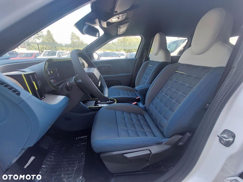 Fiat Grande Panda 1.2 mHEV La Prima eDCT - 12