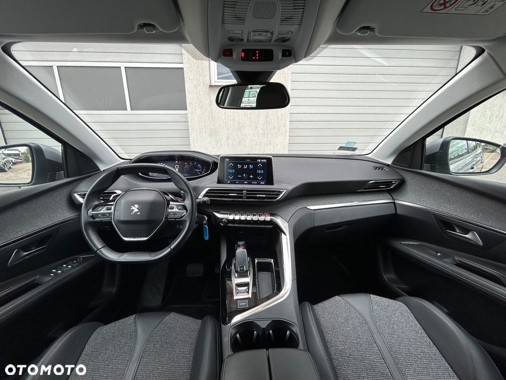 Peugeot 3008 1.5 BlueHDi Allure S&S EAT8 - 5