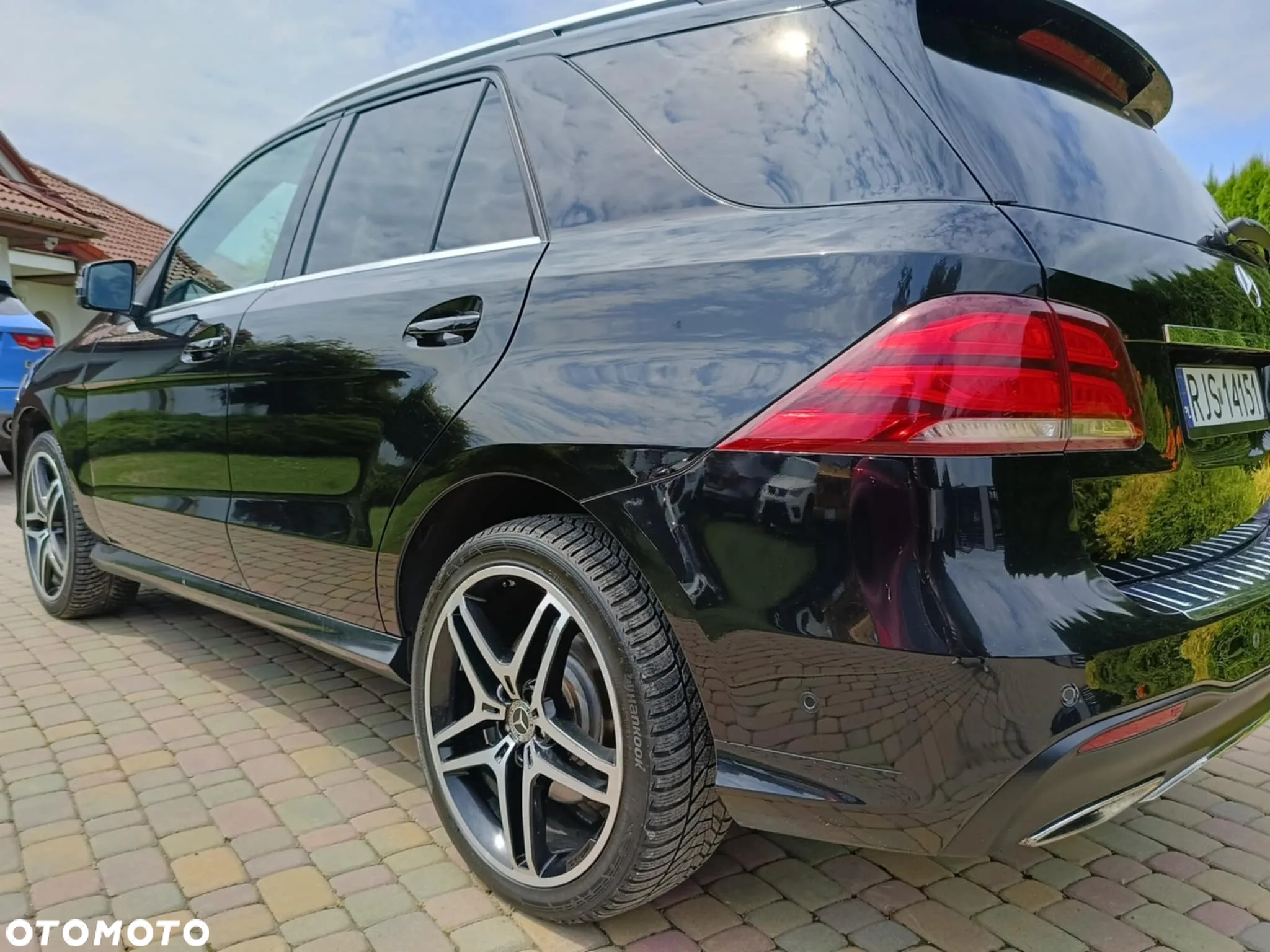 Mercedes-Benz GLE 500 e 4Matic 7G-TRONIC AMG Line - 9