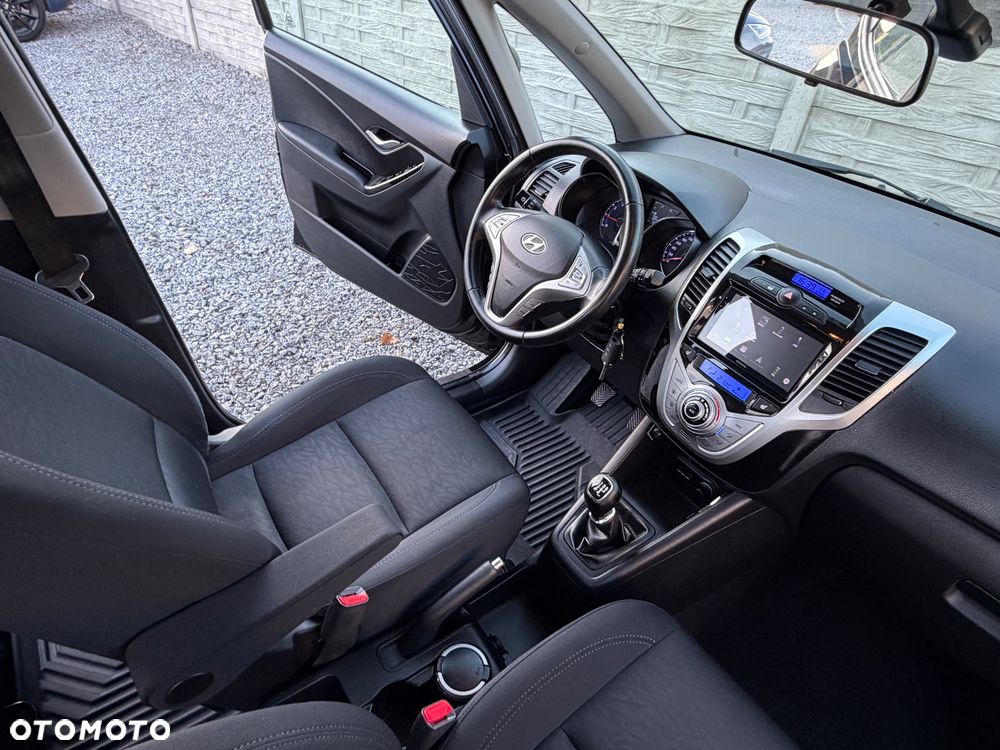 Hyundai ix20 1.4 Premium - 14