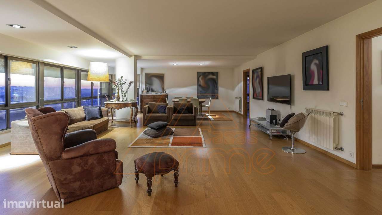Apartamento T4 DUPLEX - Celas - Coimbra/Venda - Grande imagem: 2/60