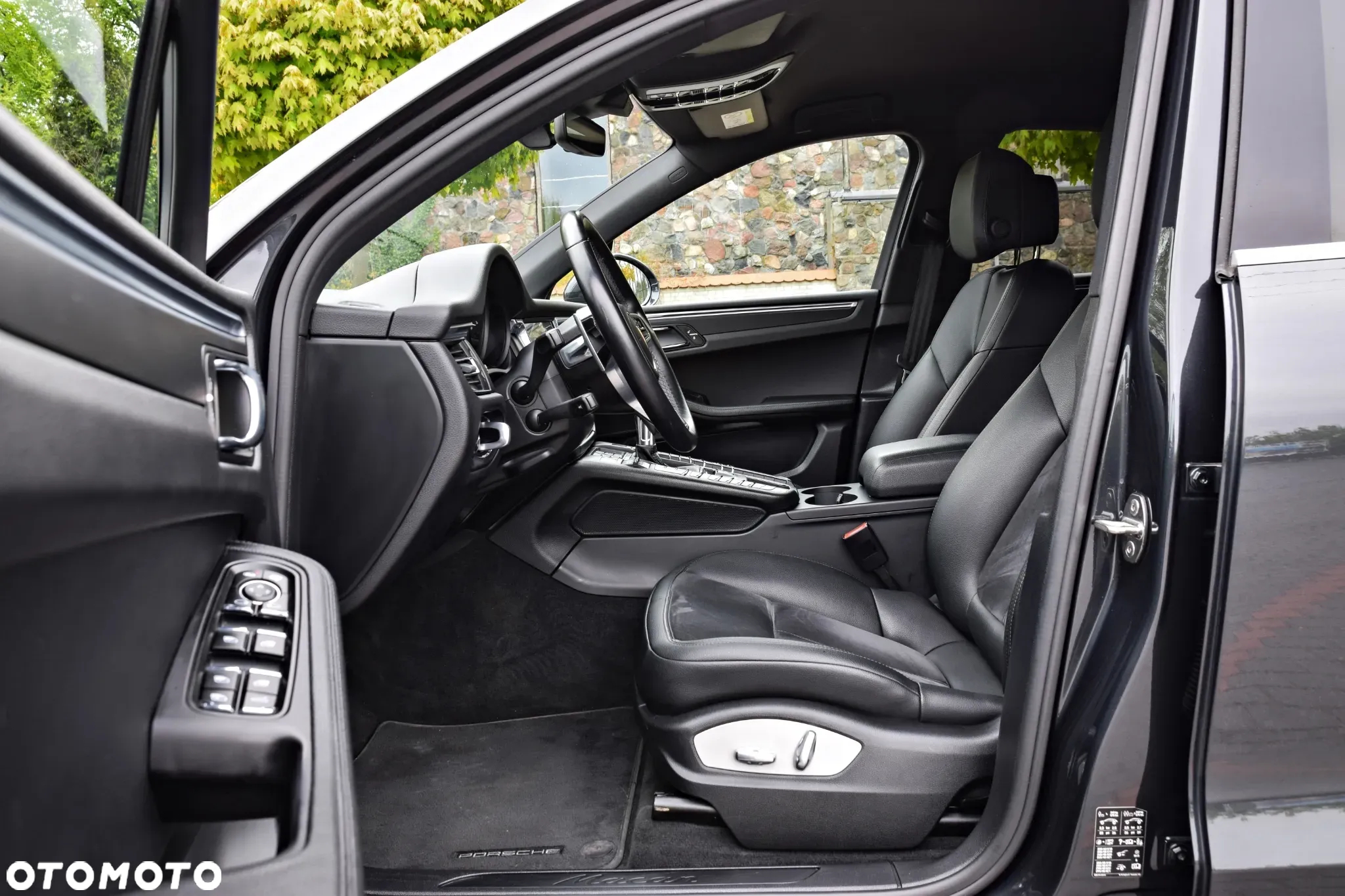 Porsche Macan Standard - 20