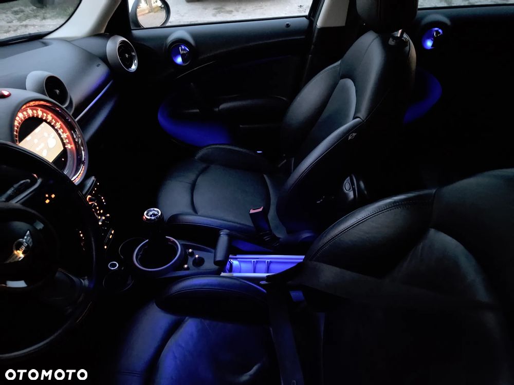 MINI Countryman - 32