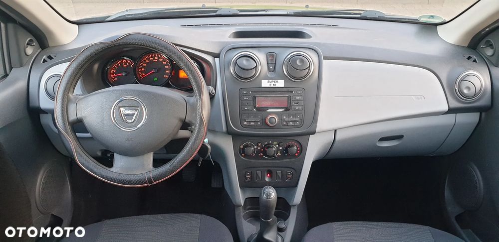 Dacia Sandero - 9