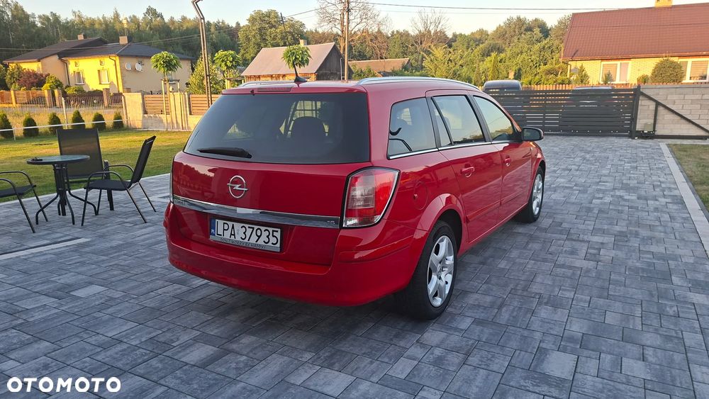 Opel Astra - 4