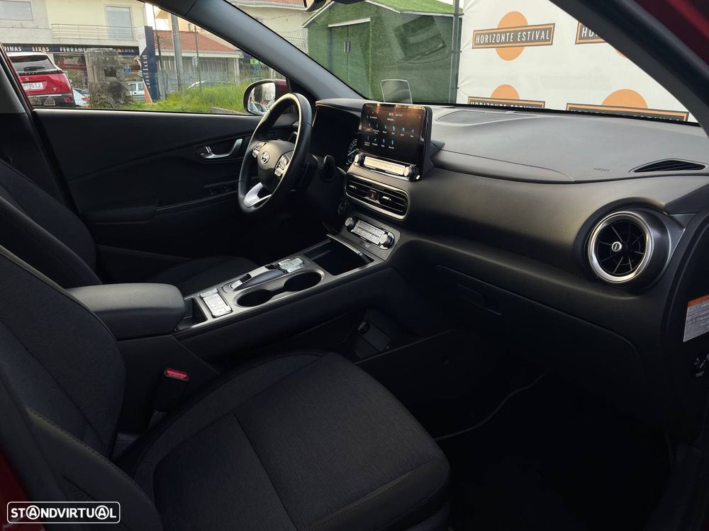 Hyundai Kauai Premium - 13