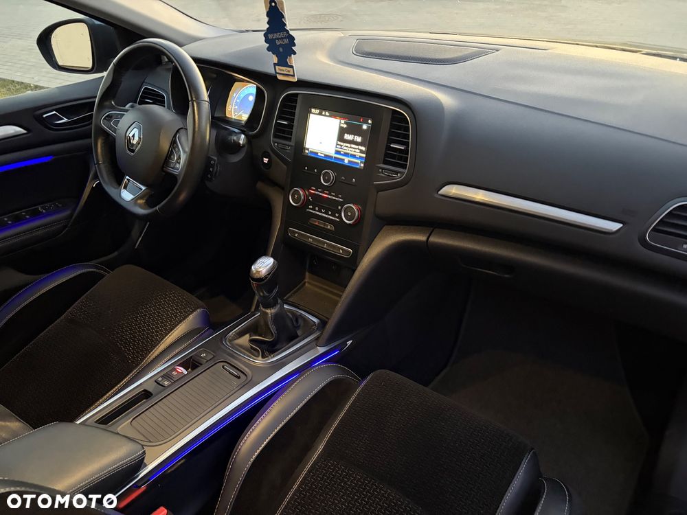 Renault Megane ENERGY TCe 130 INTENS - 22