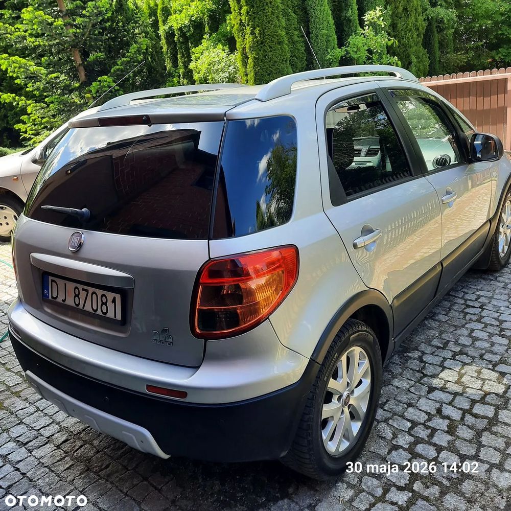 Fiat Sedici 1.6 16V 4x2 Automatik Emotion - 5